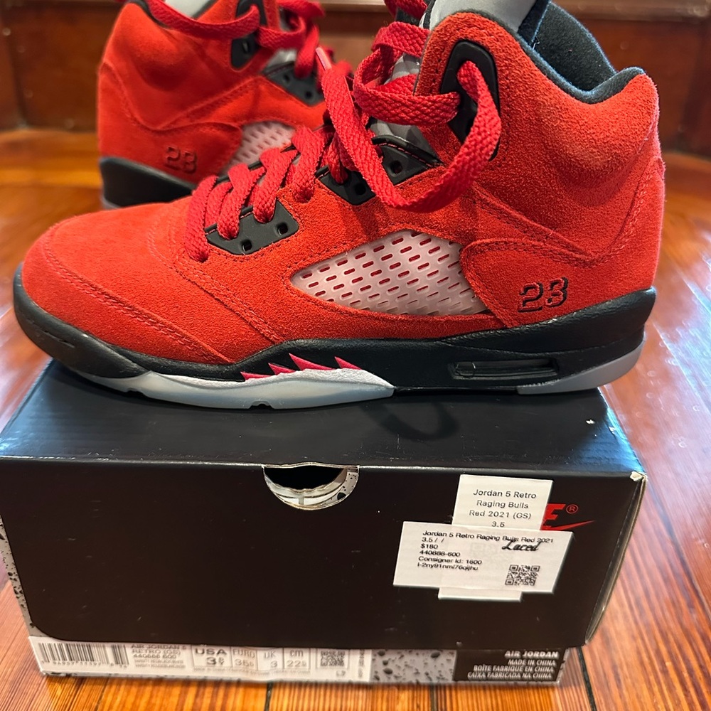 Jordan 5 Retro Raging Bulls Red 2021 (GS) Sneakers